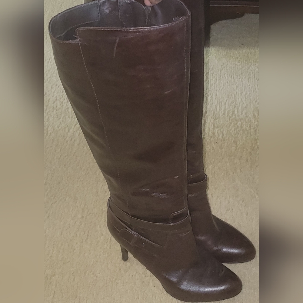 Nine West - Picture 3 of 5